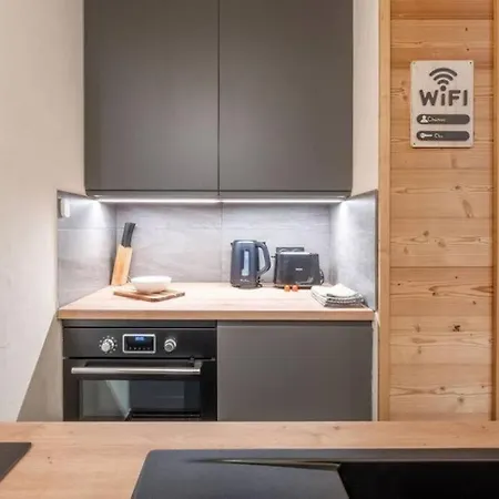 Chamois Blanc - Quiet Close To The Town Centre - By Cozee 霞慕尼