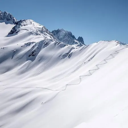 Chamois Blanc - Quiet Close To The Town Centre - By Cozee 霞慕尼