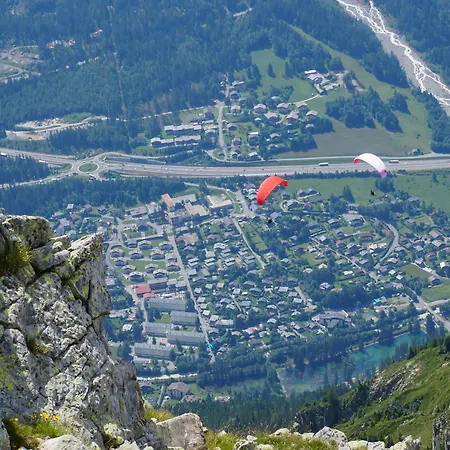 公寓 Chamois Blanc - Quiet Close To The Town Centre - By Cozee 霞慕尼