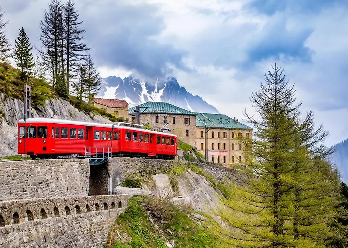 Chamois Blanc - Quiet Close To The Town Centre - By Cozee * Chamonix